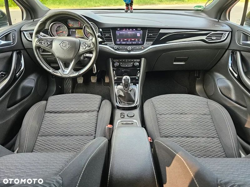 Opel Astra 1.4 Turbo Dynamic - 21