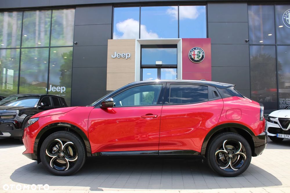 Alfa Romeo Junior 1.2 mHEV Sprint Q4 eDCT - 3