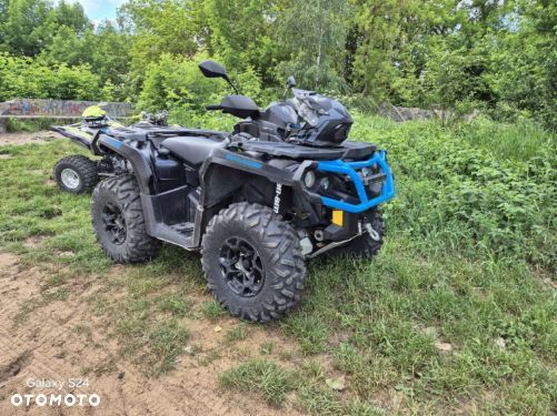 Can-Am Outlander - 2