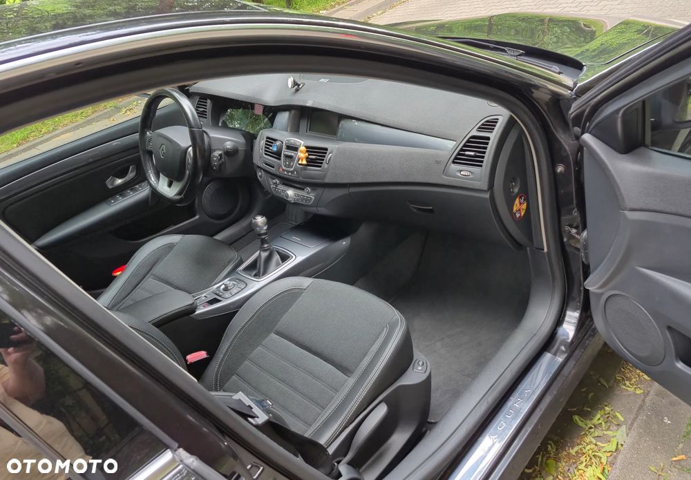 Renault Laguna 2.0 dCi FAP Privilege - 15