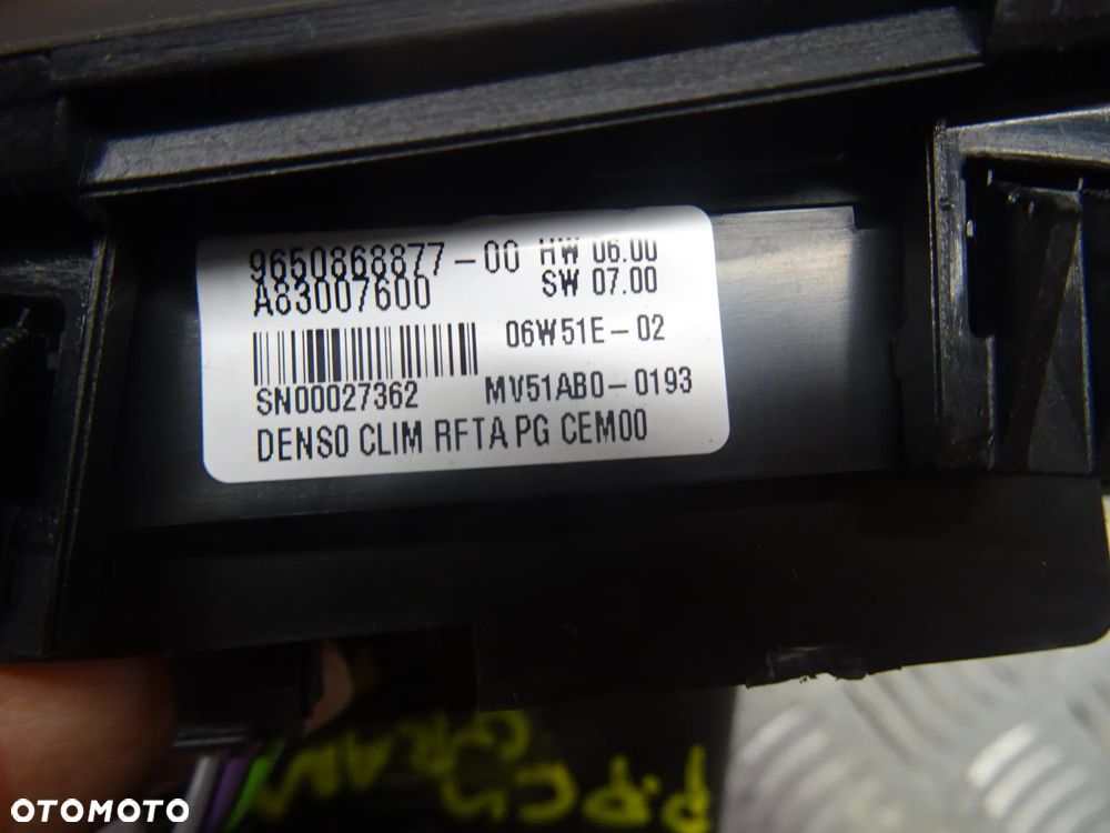 CITROEN C4 GRAND PICASSO 06-13 2.0B KRATKA NAWIEWU PRAWA LEWA PRZÓD PRZEDNIA 9650868877 - 5