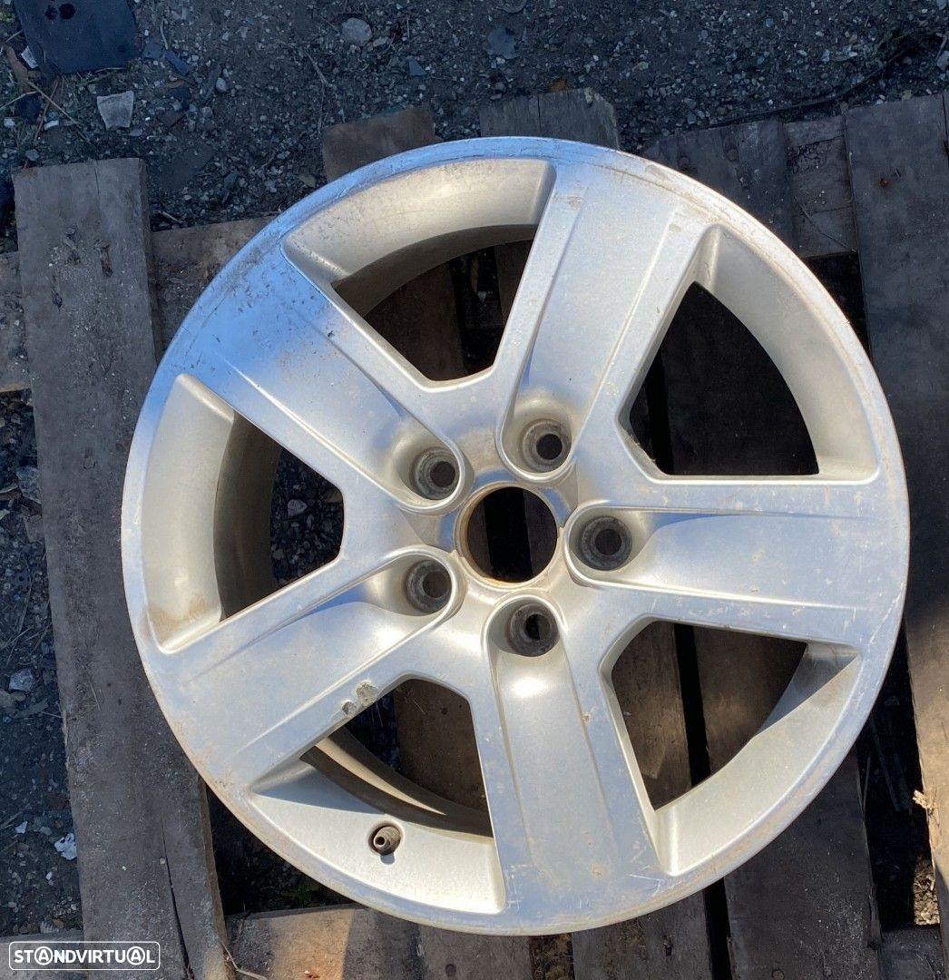 Jantes Audi R16 furação 5x112 - 4