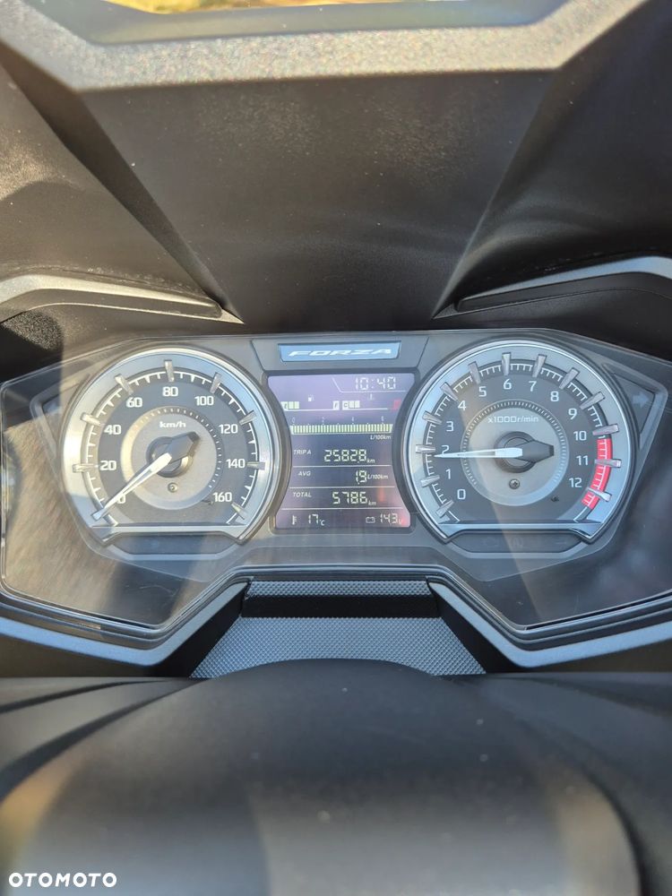 Honda NSS - 6