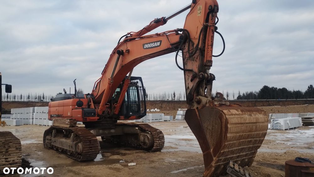 Doosan DX520 - 1