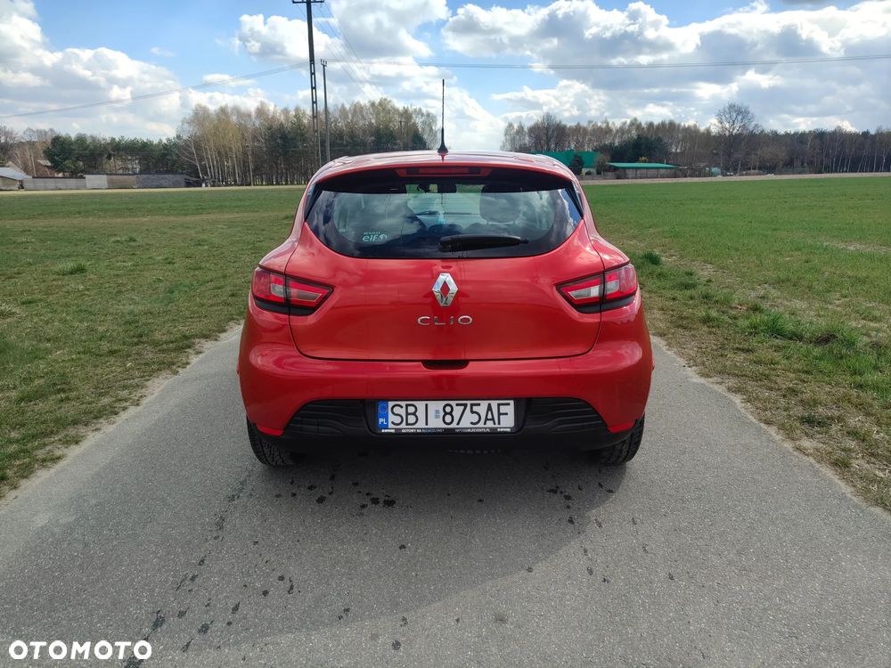 Renault Clio 1.2 16V Life - 8