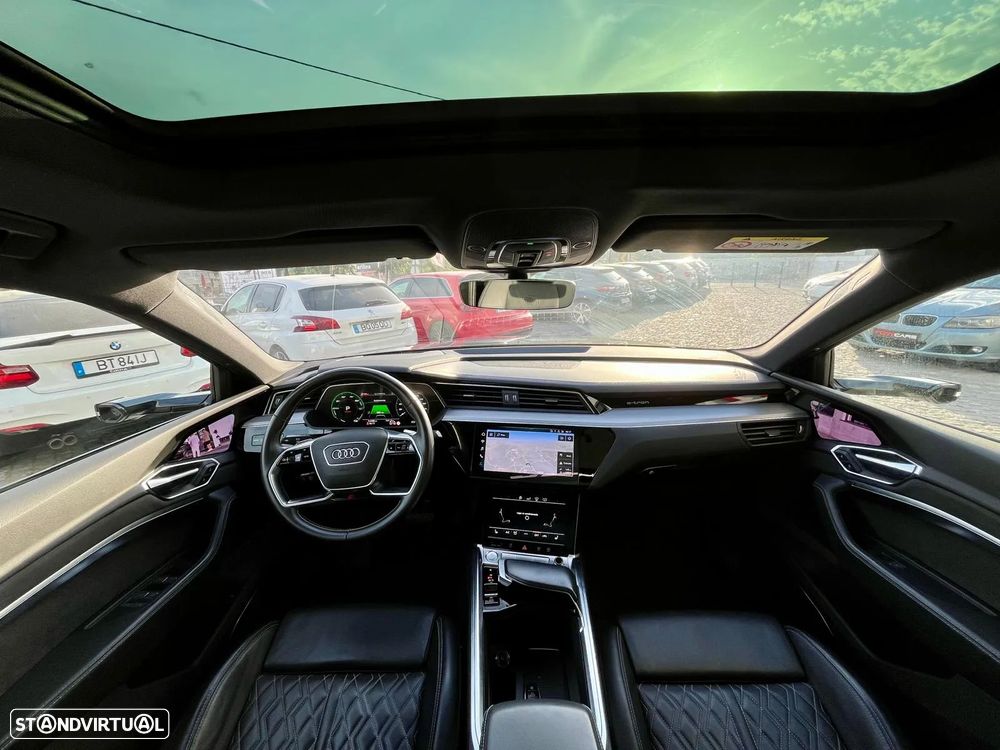 Audi e-tron 55 quattro S line - 17