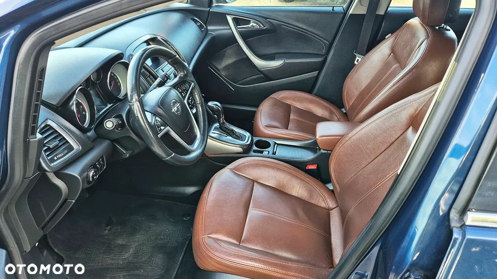 Opel Astra 1.4 Turbo Automatik Cosmo - 30