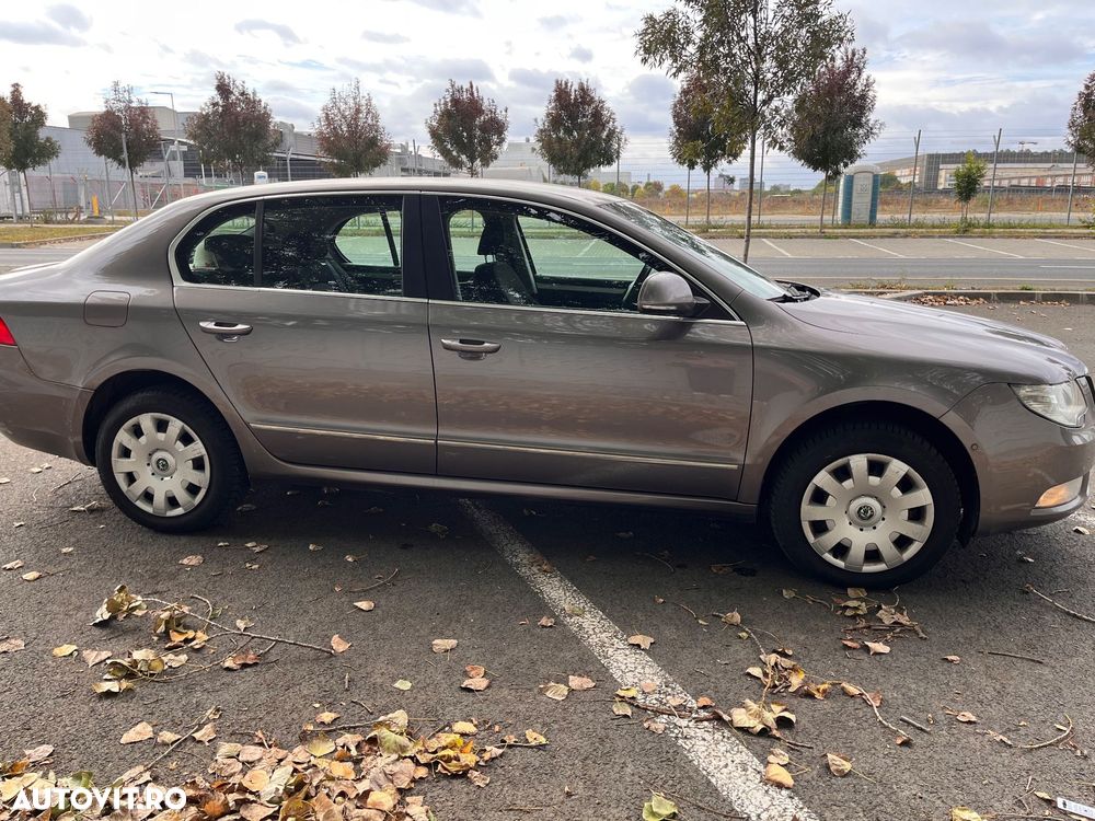 Skoda Superb - 1