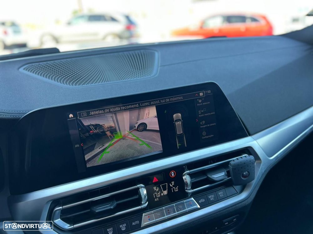 BMW 320 d Auto - 11