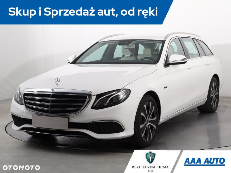 Mercedes-Benz Klasa E - 2