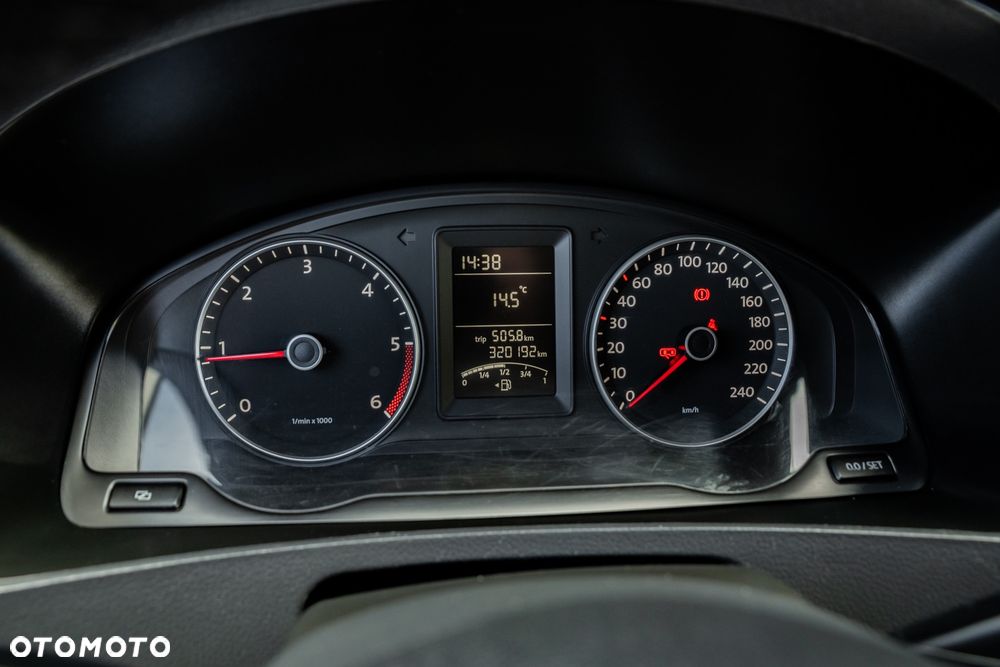 Volkswagen Transporter - 21