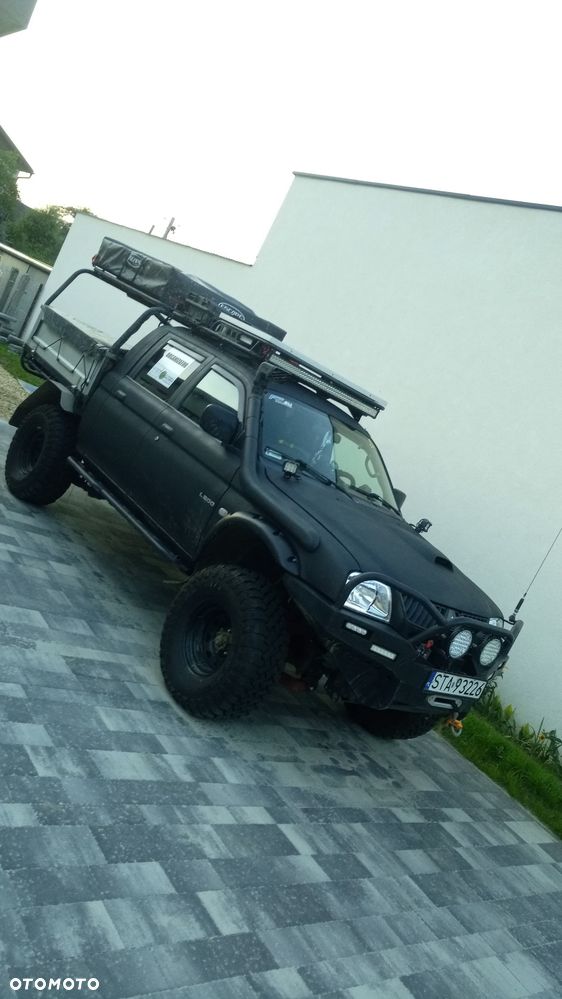 Mitsubishi L200 - 1