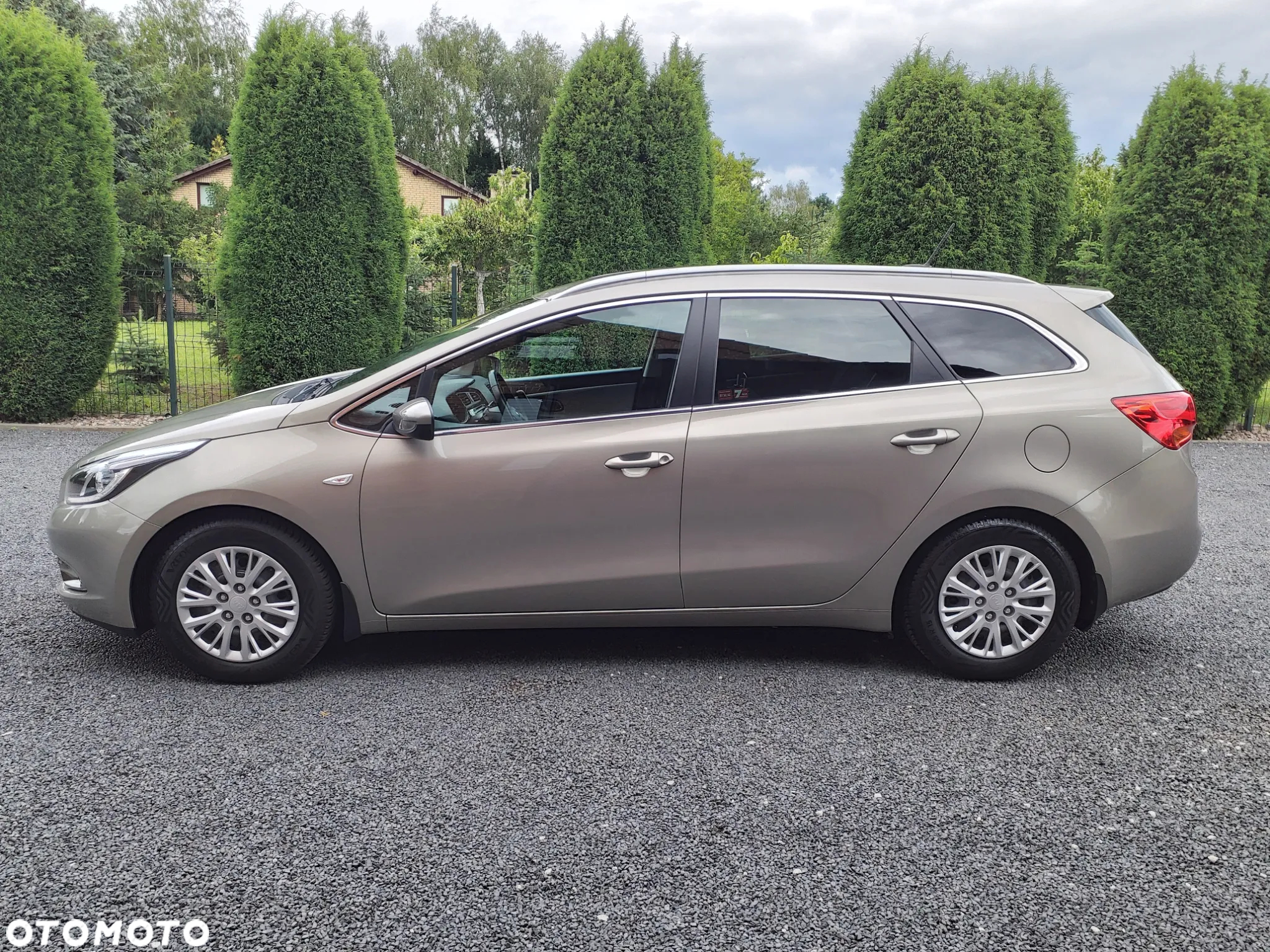Kia Ceed Cee'd 1.6 GDI Business Line - 12
