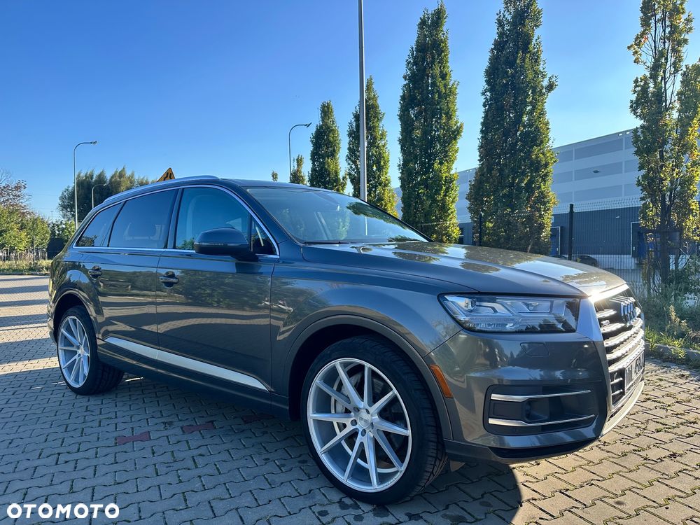 Audi Q7 2018 photo 2