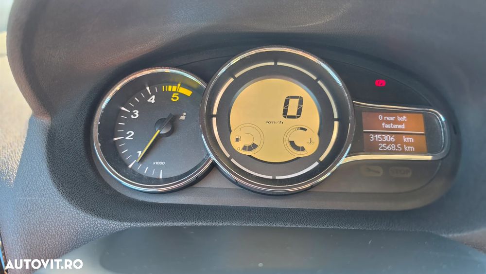 Renault Megane ENERGY dCi 110 Start & Stop Bose Edition - 5