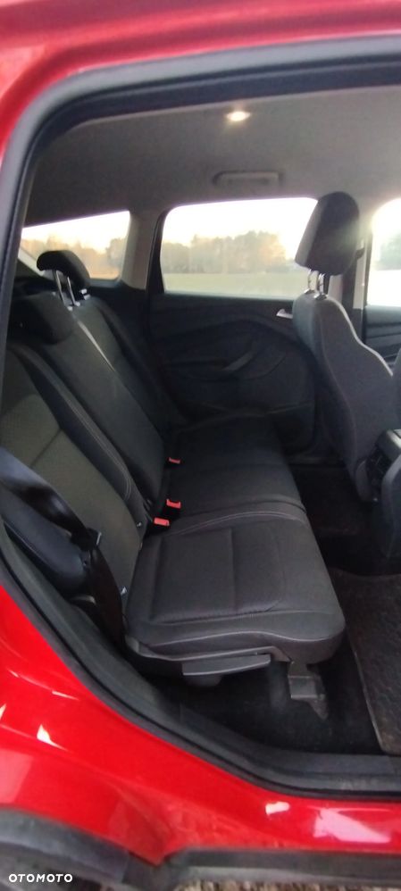 Ford Kuga 1.5 EcoBoost 2x4 Titanium - 20