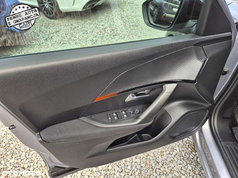 Peugeot 2008 - 9