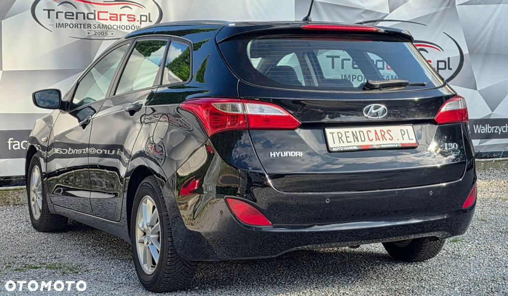 Hyundai i30 i30cw 1.4 Trend - 26