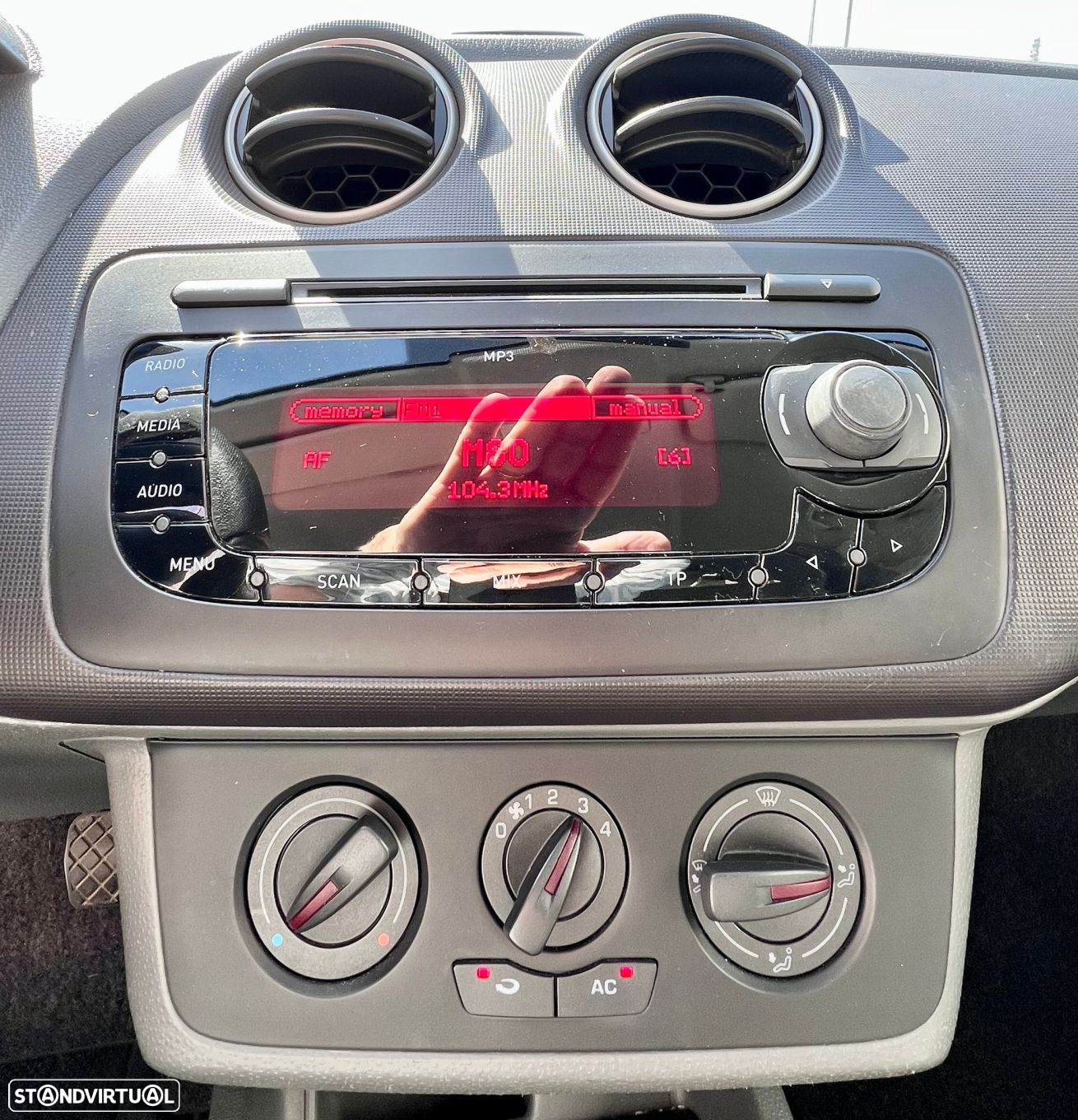 SEAT Ibiza 1.2 TDi Style DPF - 9