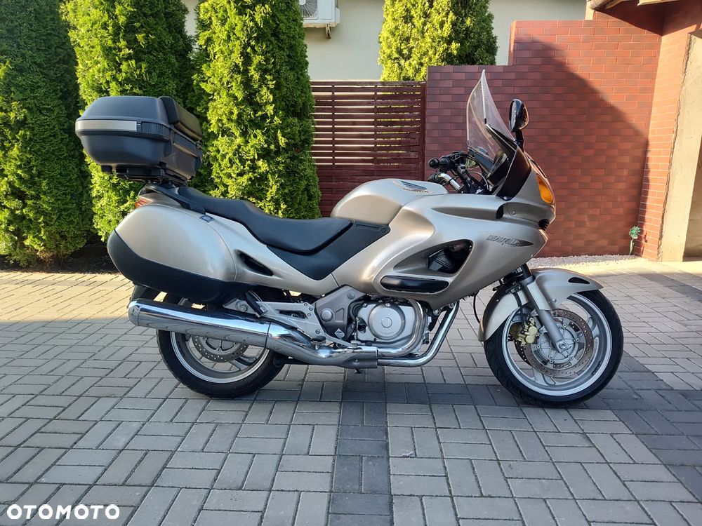 Honda Deauville - 1