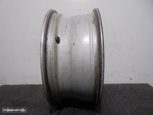 JANTE TOYOTA AVENSIS 2004 - 1