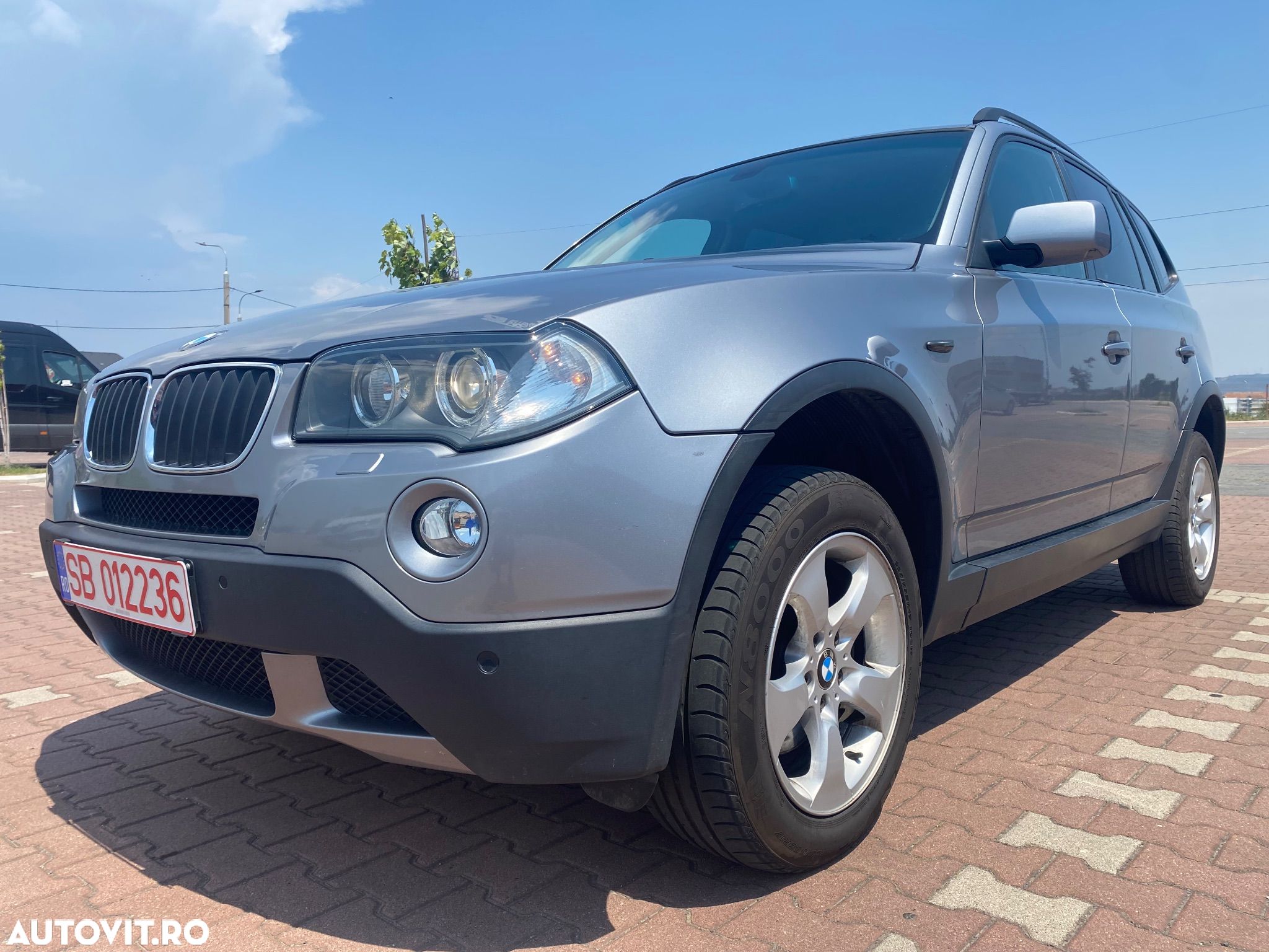 BMW X3 xDrive20d Aut. Edition Exclusive - 1