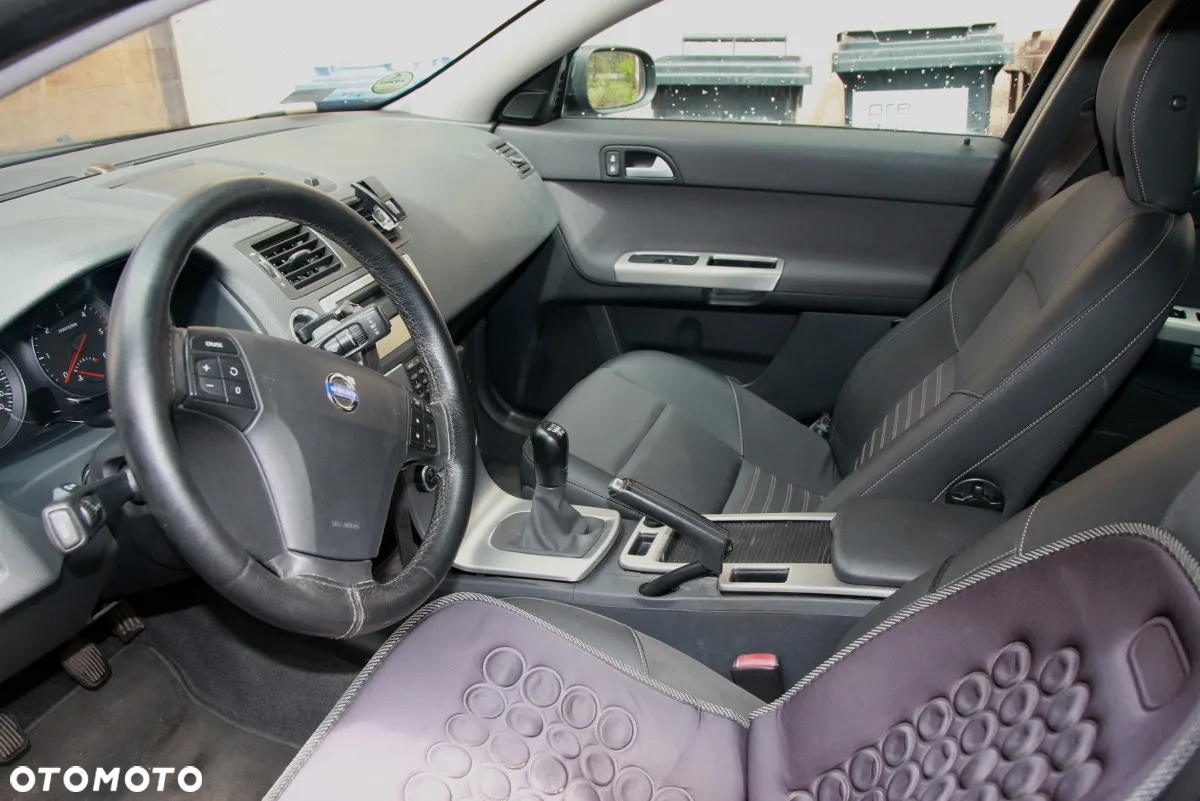 Volvo V50 2.0D - 6