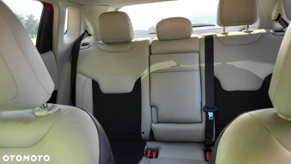 Jeep Compass - 16
