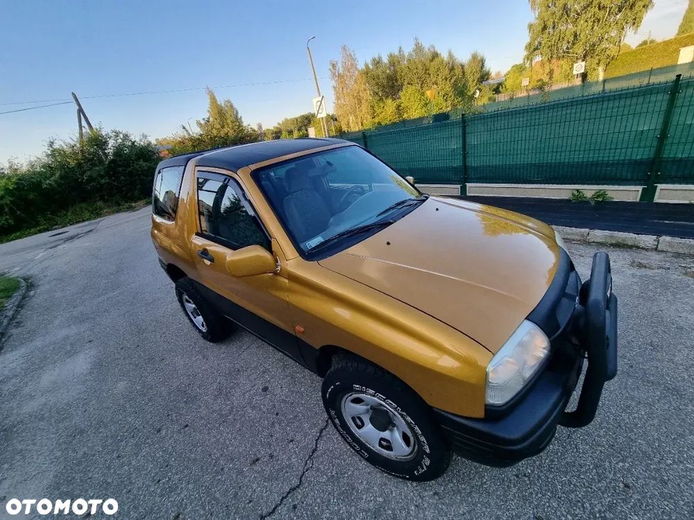 Suzuki Grand Vitara 2.0 - 15
