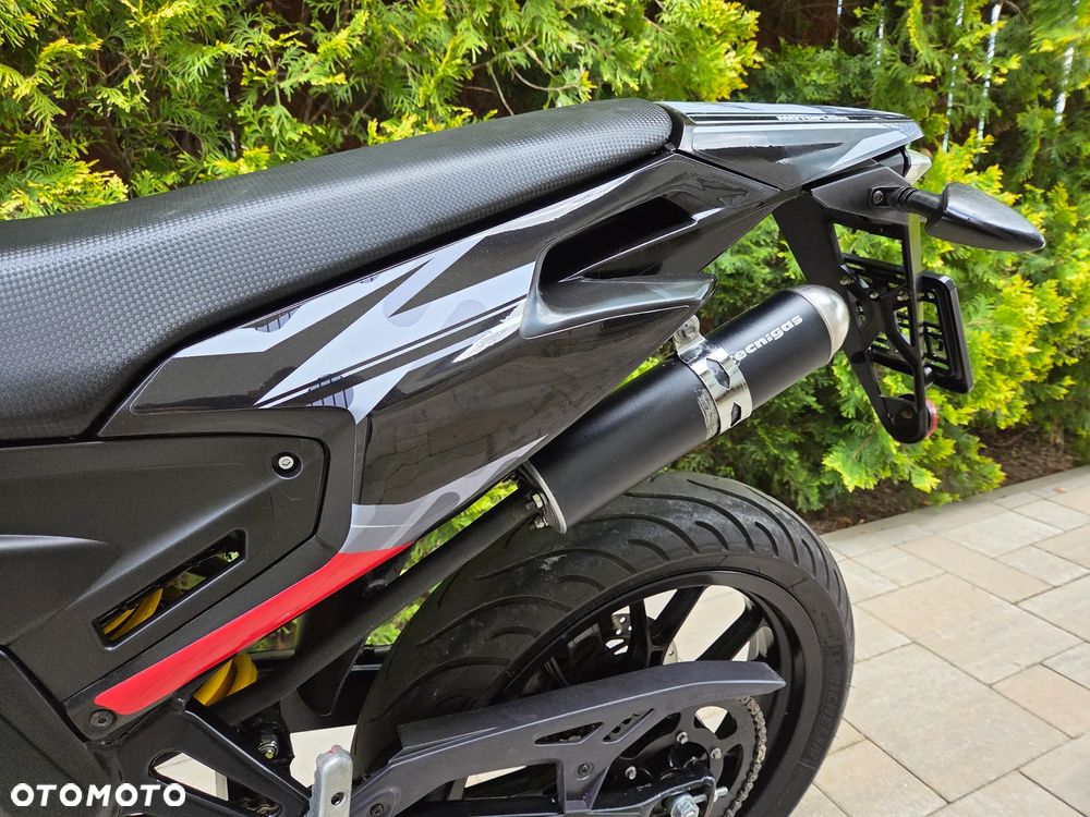 Aprilia SX - 16
