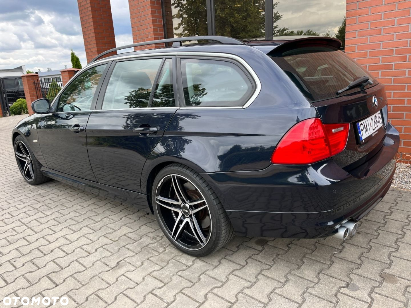 BMW Seria 3 330d DPF Touring Edition Sport - 3
