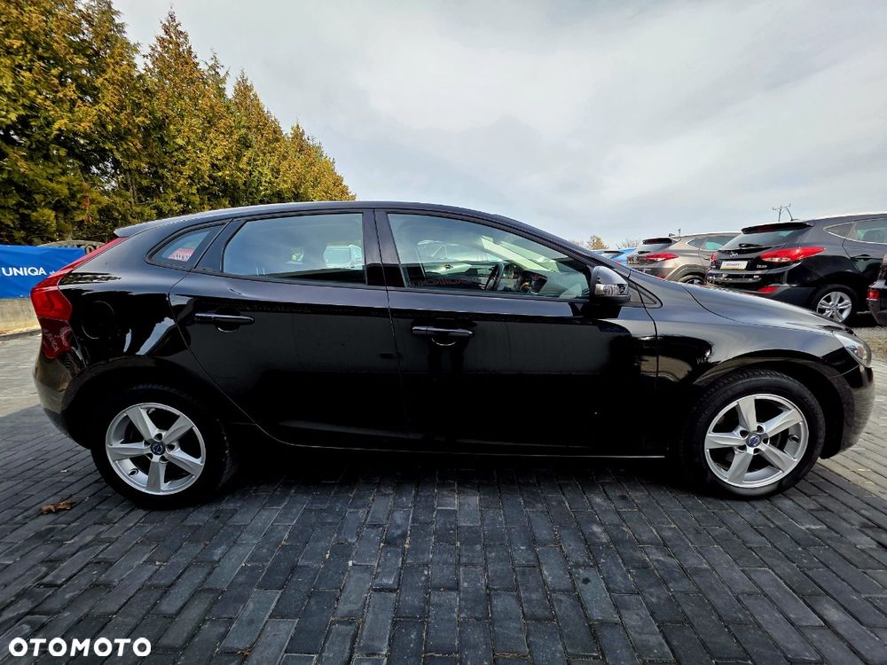 Volvo V40 - 12