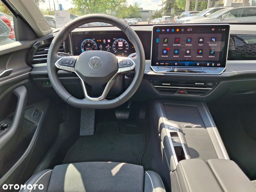 Volkswagen Passat - 25