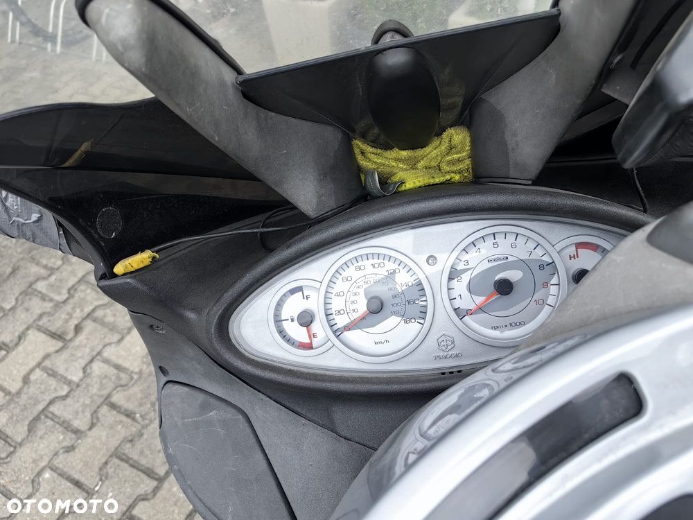 Piaggio X9 - 7