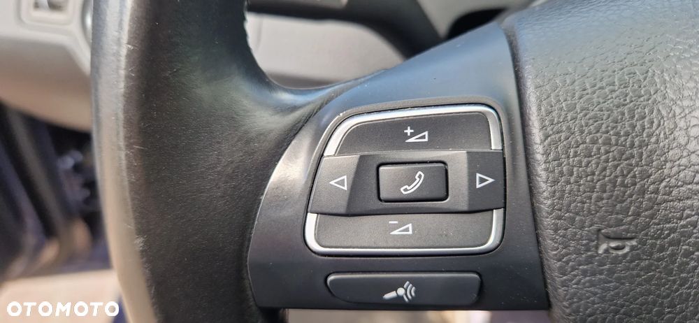 Volkswagen Passat Variant 1.6 TDI BlueMotion Technology Comfortline - 23