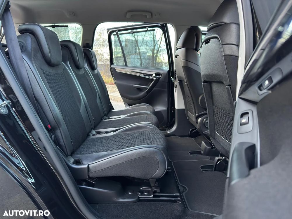 Citroën C4 Grand Picasso 2.0 HDi FAP EGS6 (7-Sitzer) Exclusive - 32