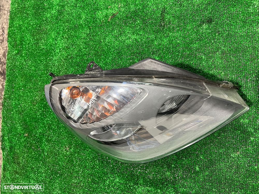 Farol frente direito Renault Clio 2 - 2