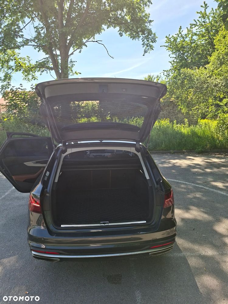 Audi A4 Avant 35 TDI S tronic - 13