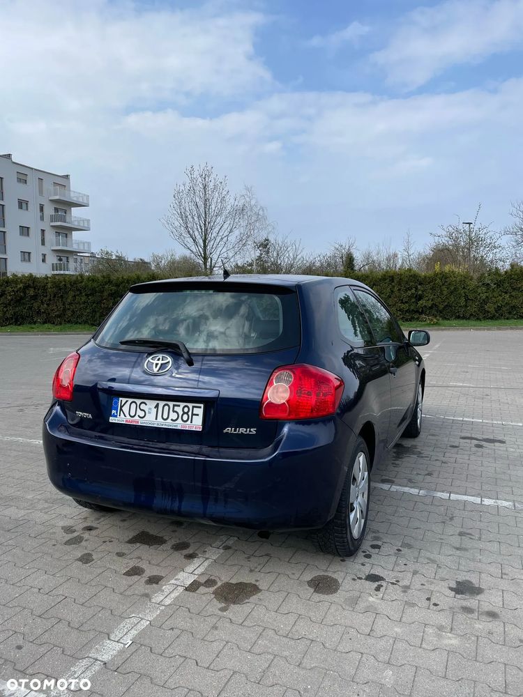 Toyota Auris 1.33 VVT-i Terra - 5