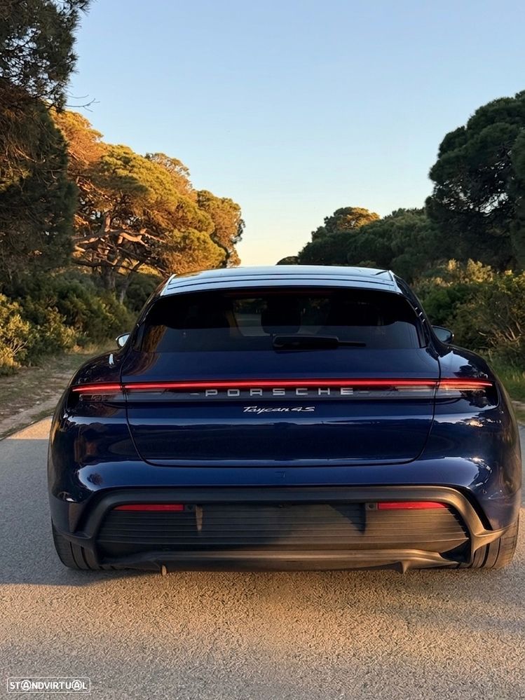 Porsche Taycan Sport Turismo 4S - 7