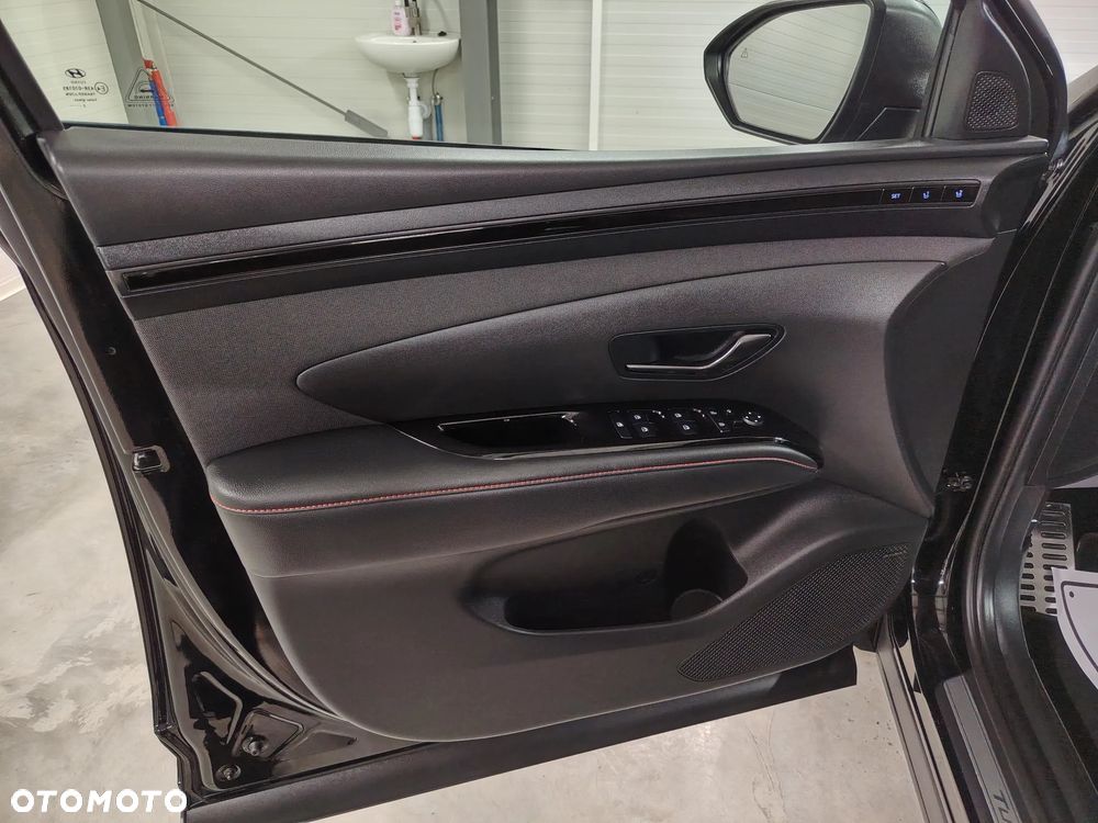 Hyundai Tucson 1.6 T-GDi HEV 2WD N Line - 22