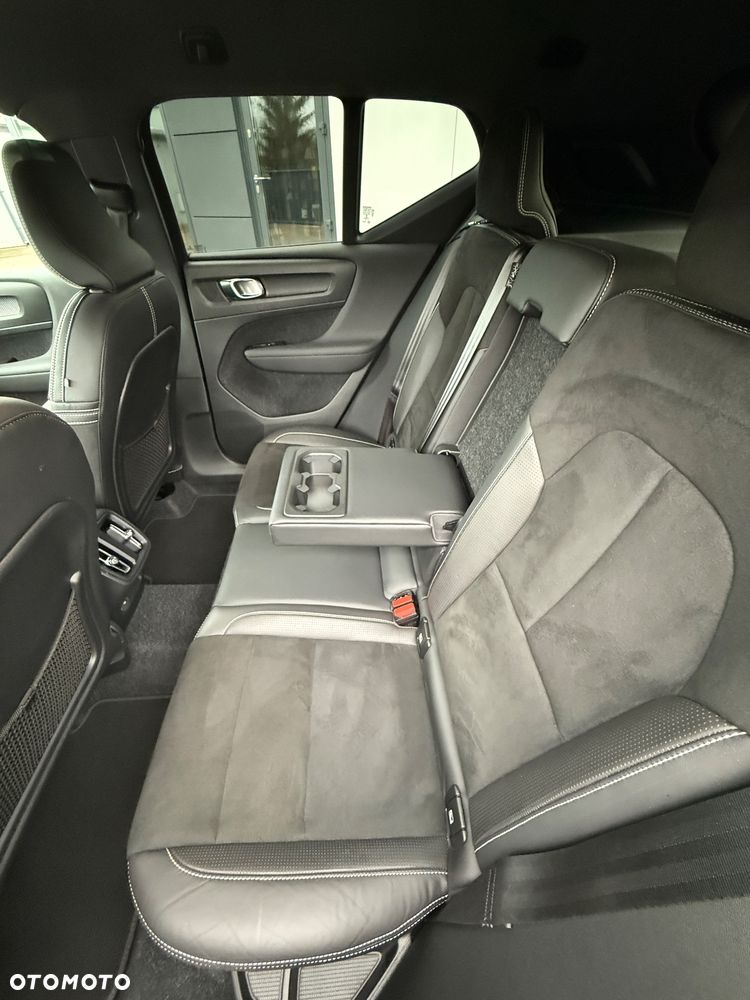 Volvo XC 40 D3 R-Design - 27