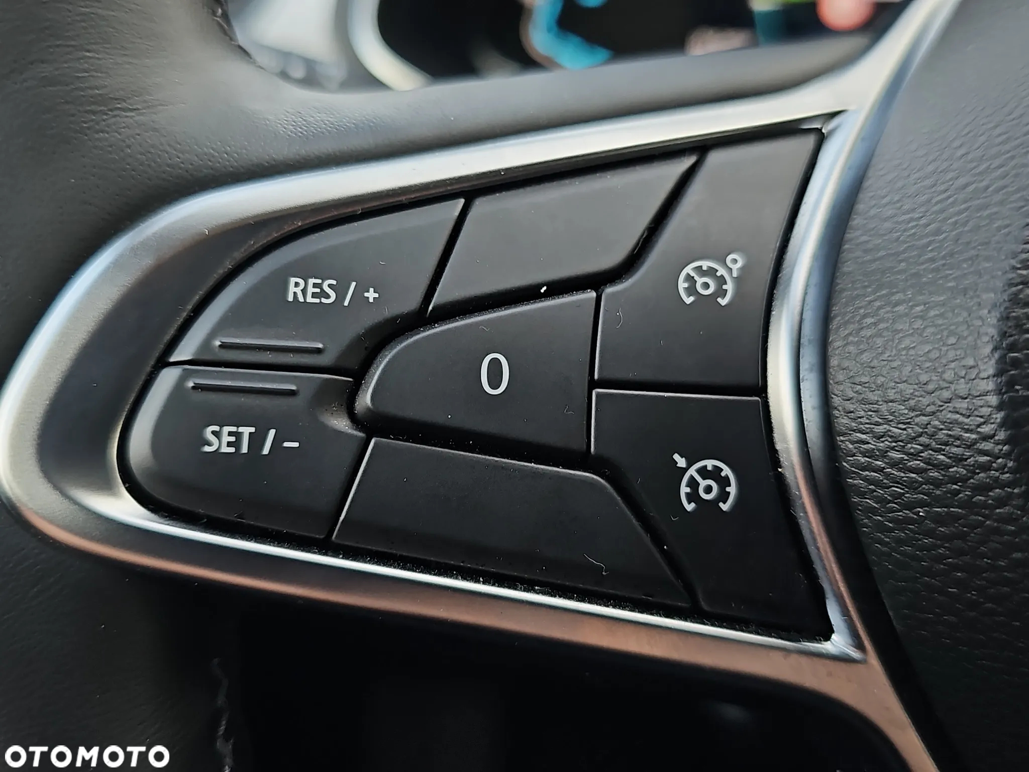 Renault Captur 1.6 E-TECH Full Hybrid 145 Techno - 16