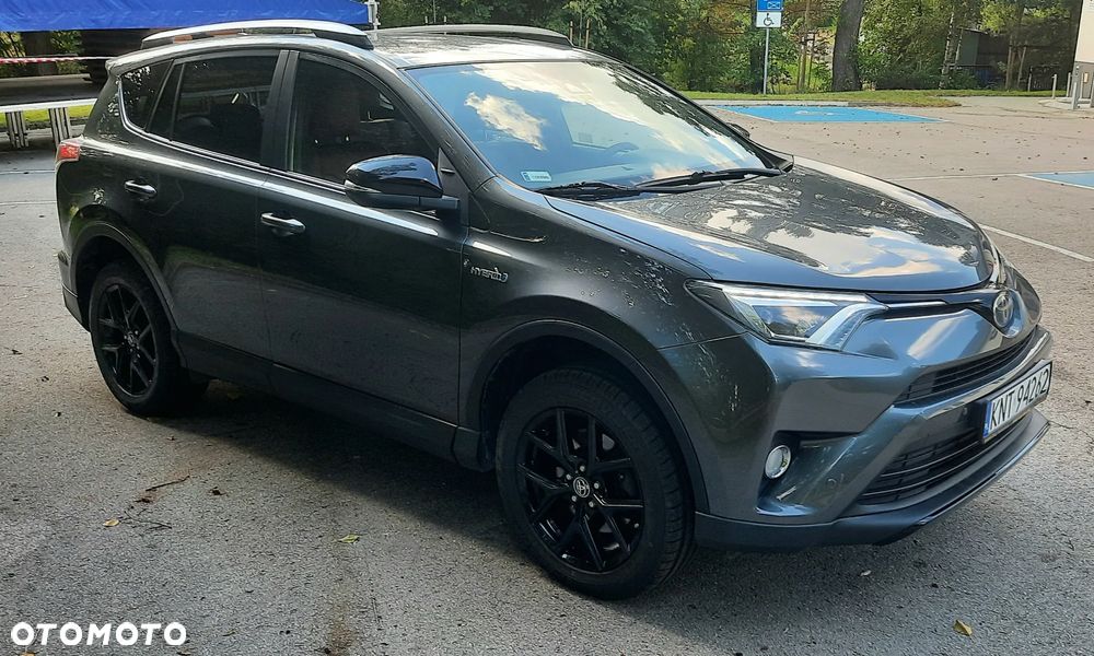 Toyota RAV4 - 3