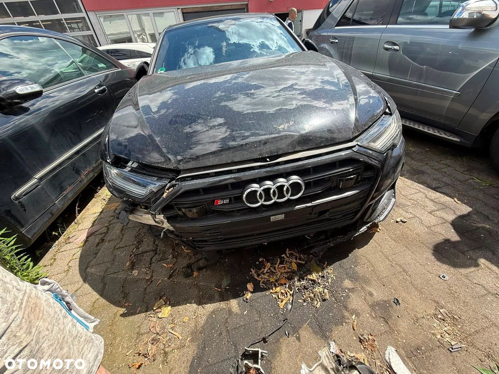 Audi S6 Limousine - 1