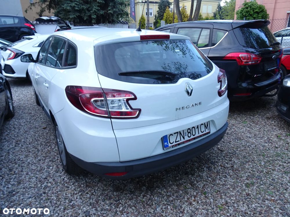 Renault Megane 1.6 16V 110 Authentique - 3