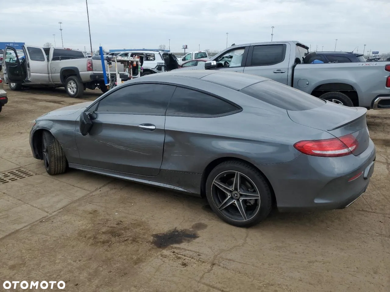 Mercedes-Benz Klasa C 300 9G-TRONIC - 3