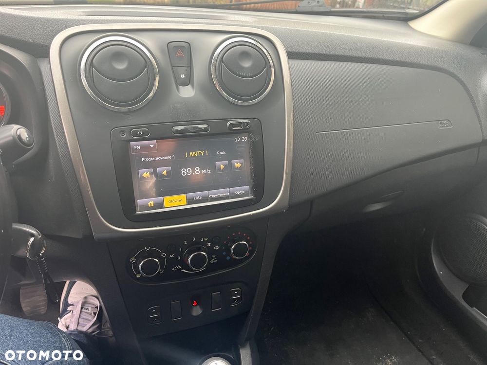 Dacia Sandero - 17