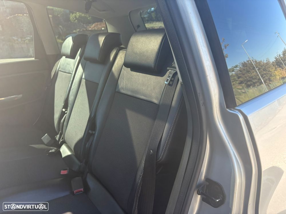 Ford C-Max 1.6 TDCi DPF Titanium - 5