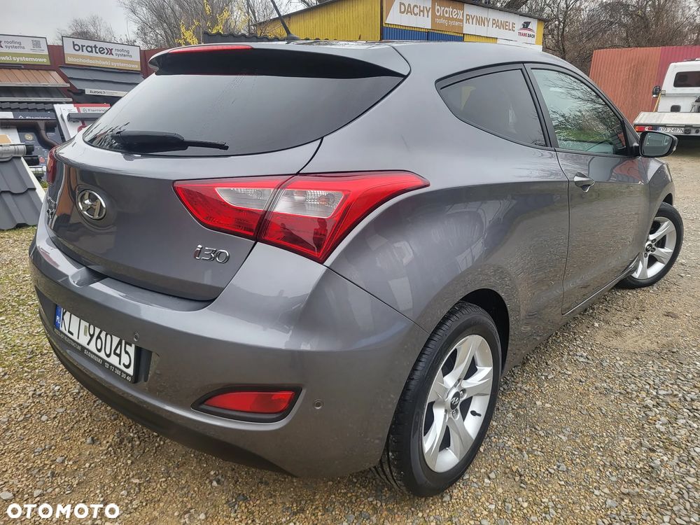Hyundai i30 1.6 GDI Comfort - 12